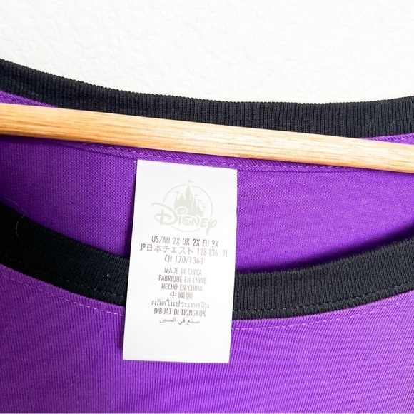 NWT Disney Minnie Daisy Halloween BOO TO YOU Purple T-Shirt Women's size 2X - Picture 4 of 8